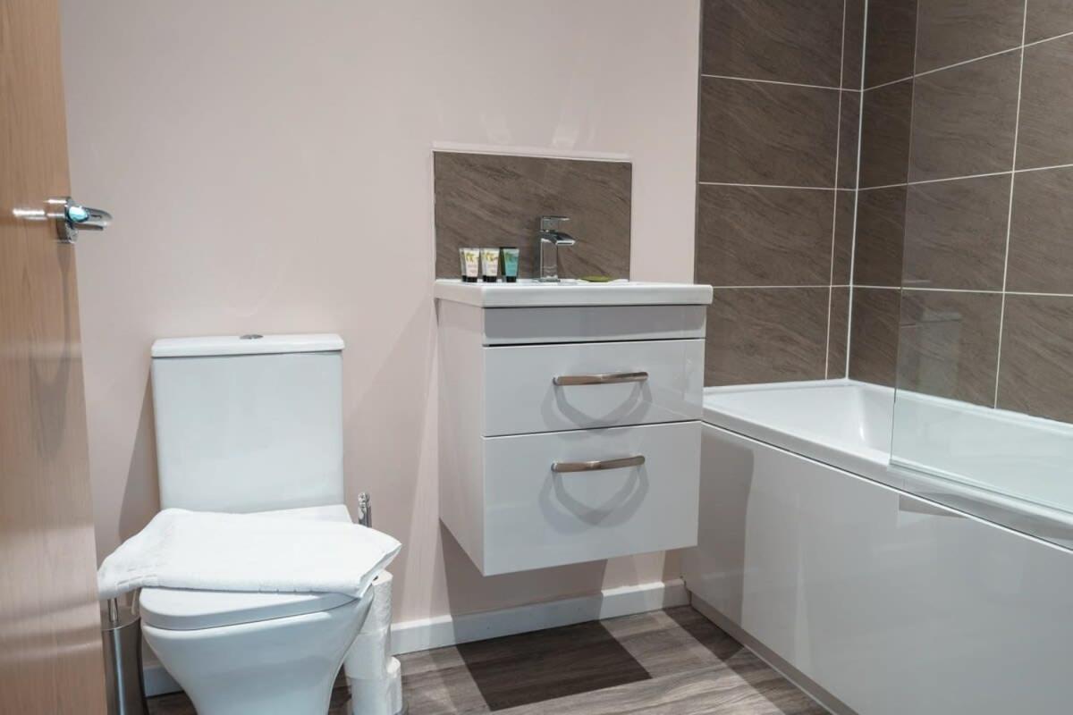 Contemporary 2 Bed Manchester Apartment - Sleeps 4 Exteriör bild