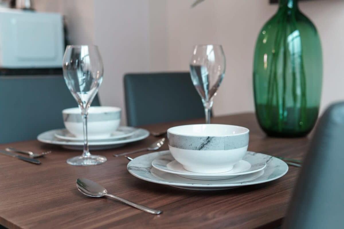 Contemporary 2 Bed Manchester Apartment - Sleeps 4 Exteriör bild